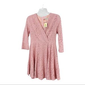 Available by Angela Fashions LADIES DRESS ROSE PINK LACE PATTERN  Medium NWTN
